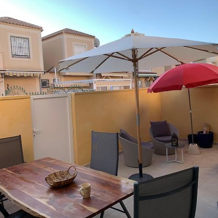 Holiday House Торрев'єха Екстер'єр фото